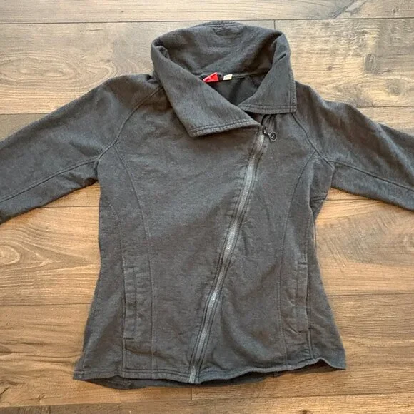 Puma Women's Black Mock Neck Sweater Long Sleeve Pullover Size Large - Great Con - Picture 3 of 10